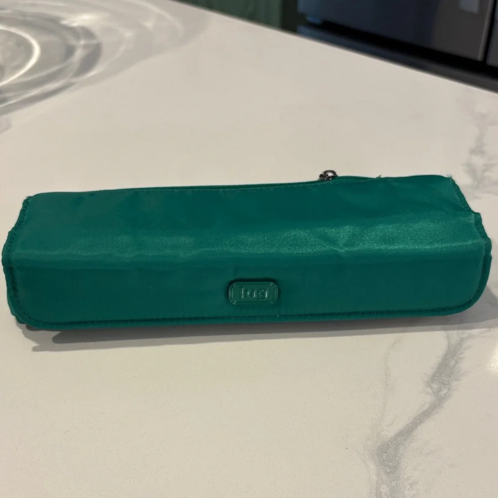 Lug medicine case - Picture 1 of 2